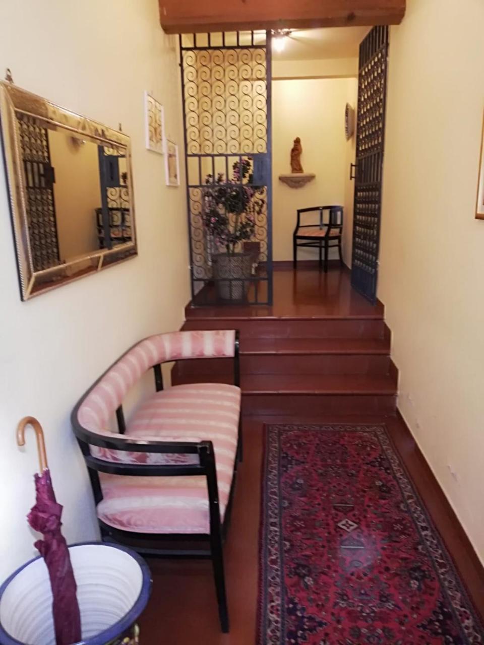La Rosa Townhouse Bed & Breakfast Florence Ngoại thất bức ảnh